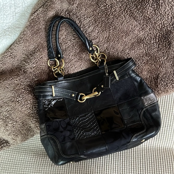 Coach Hamptons Patchwork Carryall Black Leather Gold Hardware Tote - Picture 17 of 17